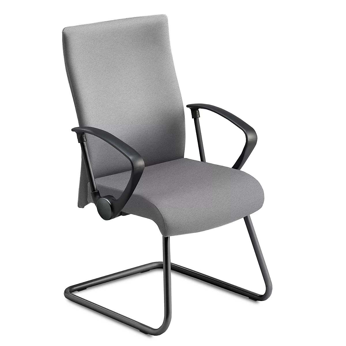 Chaise de bureau grise avec une armature et des accoudoirs noirs. La chaise est représentée sur un fond blanc.