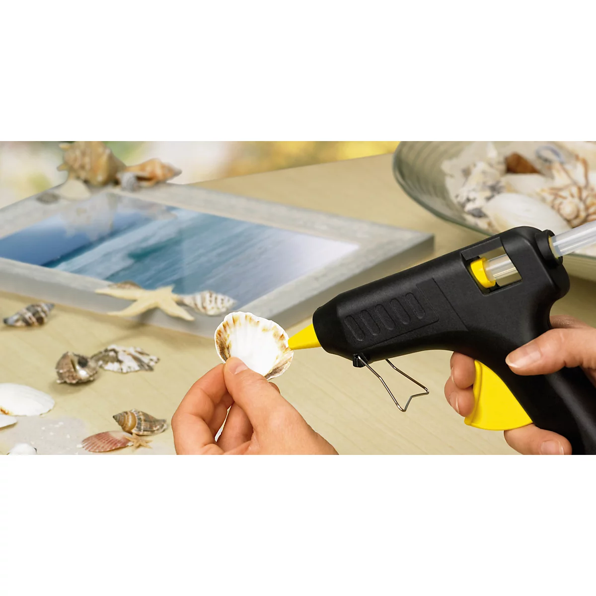 Pistolet à colle Pattex® Hotmelt Supermatic, avance mécanique, régulateur de température électronique, étrier de maintien, 2 bâtons de colle chaude, noir-jaune