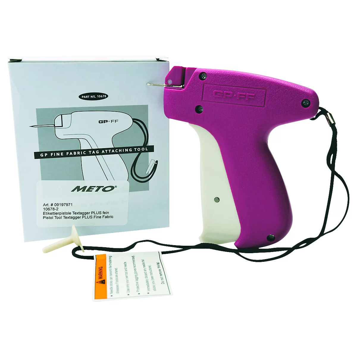 Pistolet d'étiquetage violet avec poignée blanche et accessoires sur fond blanc. L'emballage indique 'GP Fine Fabric Tag Attaching Tool'.