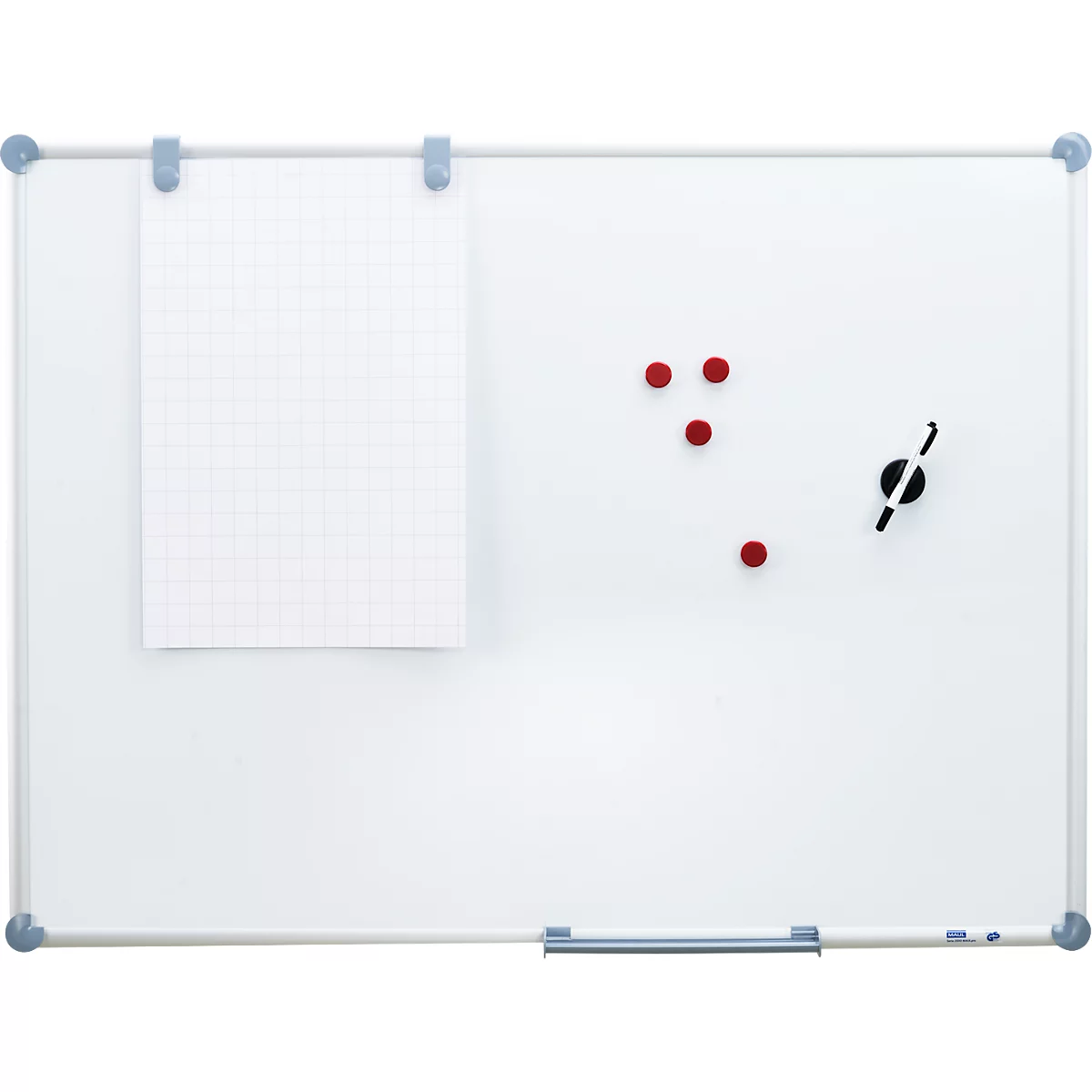 Pizarra blanca 2000 MAULpro, revestida de blanco, magnética, ancho 1200 x alto 900 mm + juego de accesorios de 9 piezas