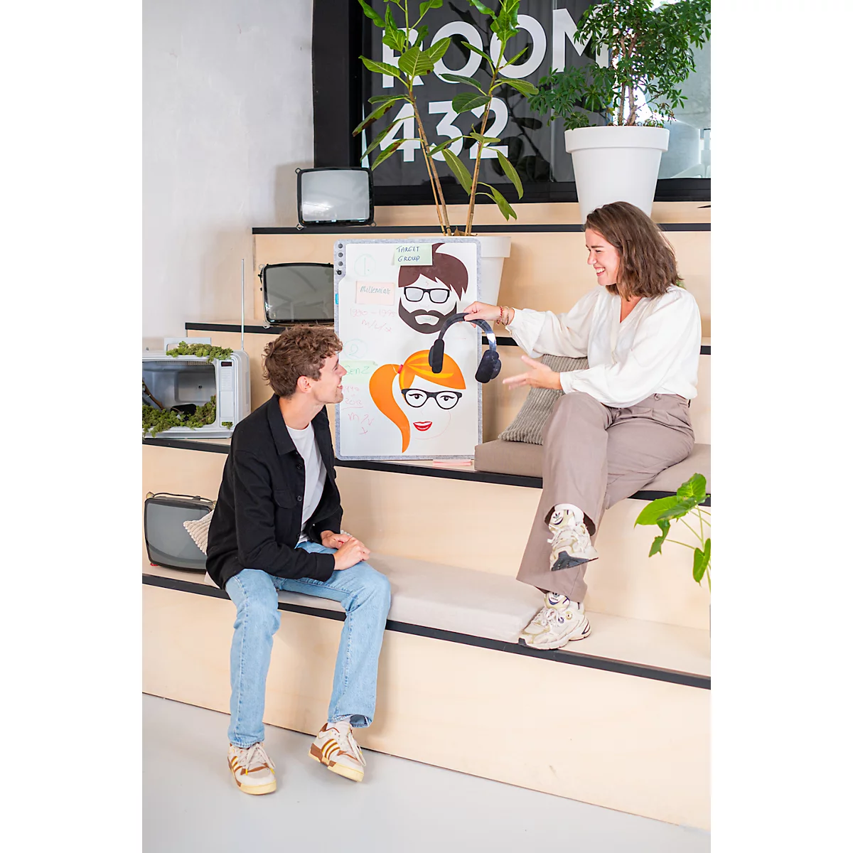 PLAYROOM whiteboard PLAYBOARD, e3-geëmailleerd staal, wit, gerecycled PET frame grijs, B 750 x H 500 mm