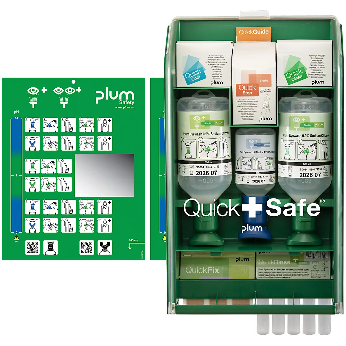 Grüne Notfallbox mit Augenspülung, Pflastern und Anleitungstafel. Beschriftet mit "Quick Safe" und "Plum".