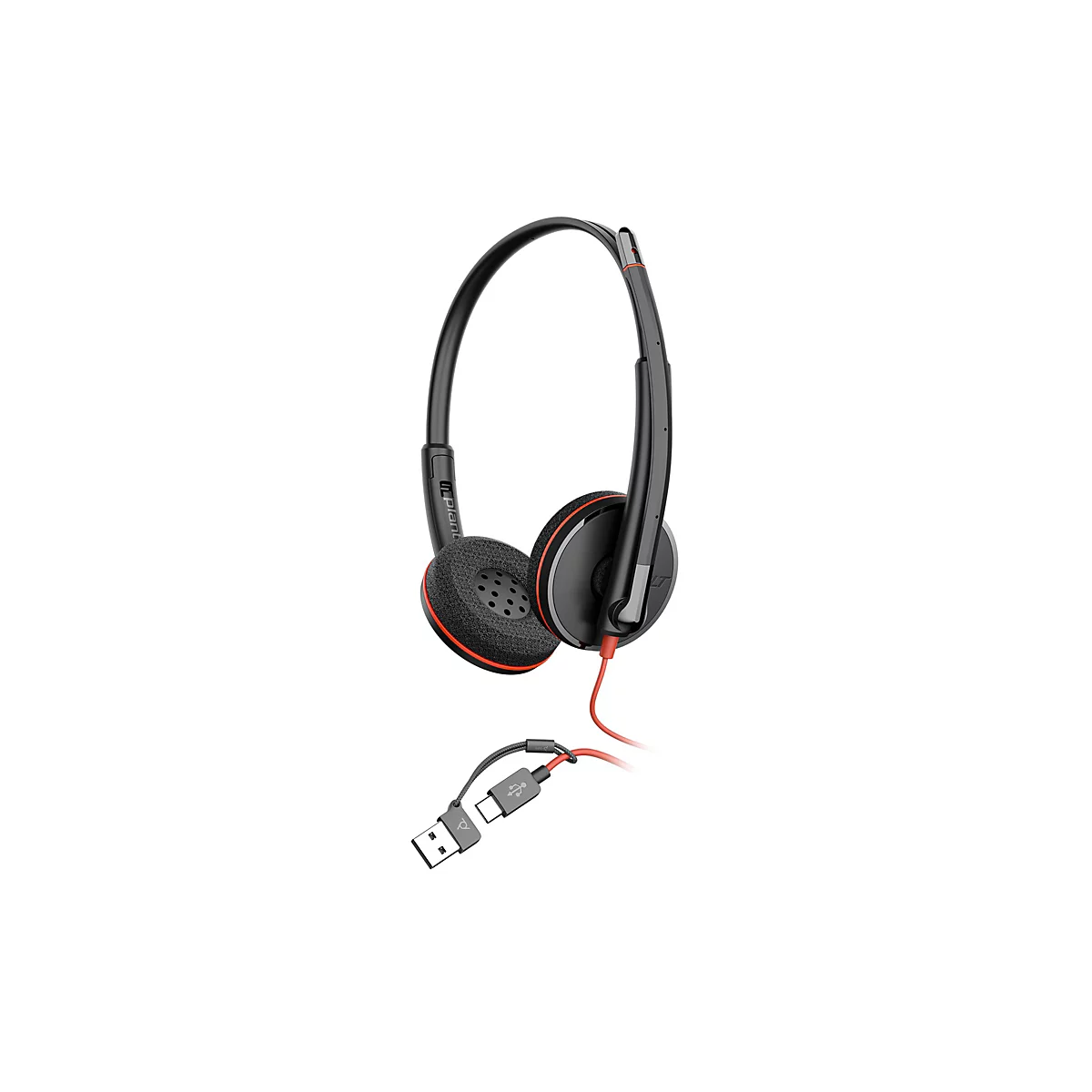 Schwarzes Poly-Headset mit rotem Kabel und USB-A sowie USB-C Anschluss vor weißem Hintergrund.