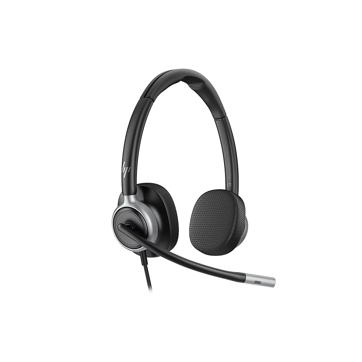 Ein schwarzes Headset mit silbernen Akzenten, Mikrophon und Kabel vor weißem Hintergrund.