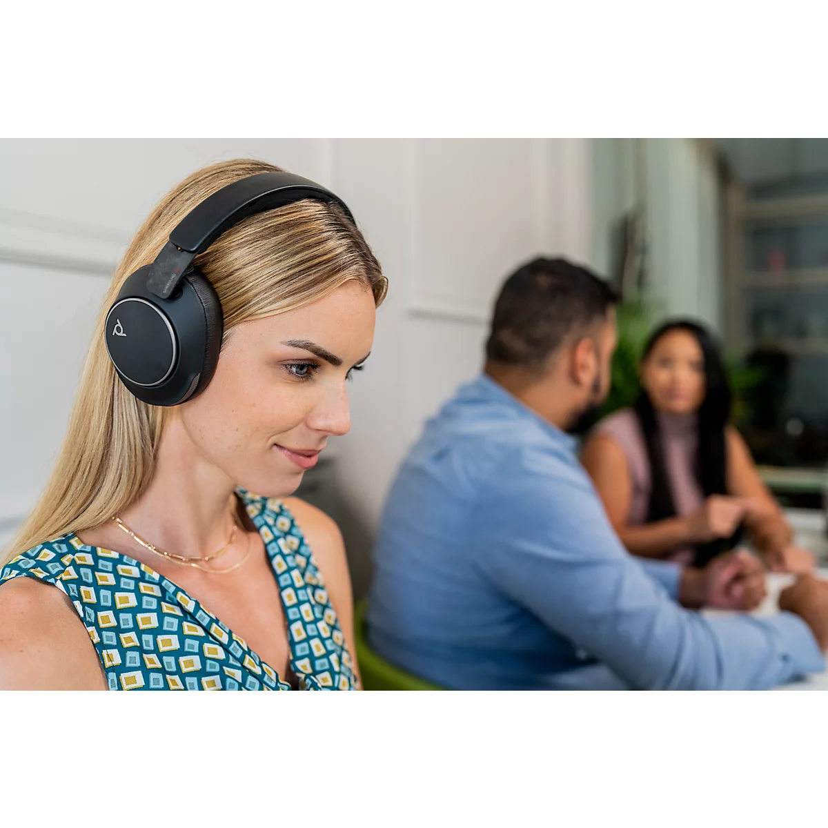 Poly Over-Ear-Headset Voyager Surround 80 UC, USB-C/A-Adapter, Noise Cancelling