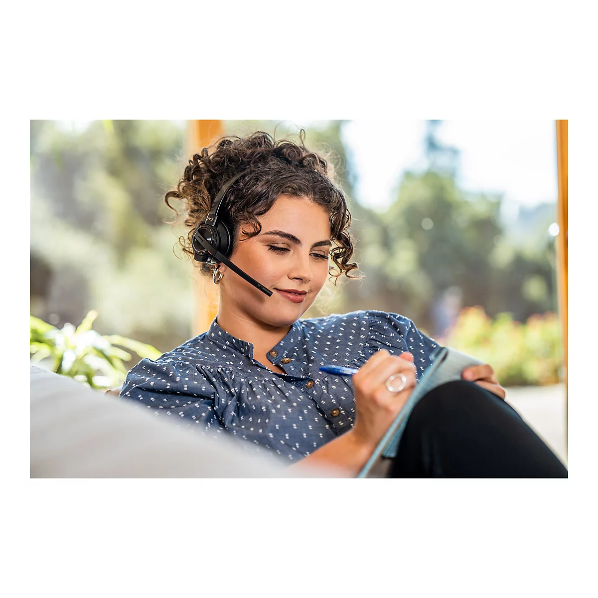 Poly Savi 8210 Office - Savi 8200 series - Headset - On-Ear - DECT / Bluetooth - kabellos
