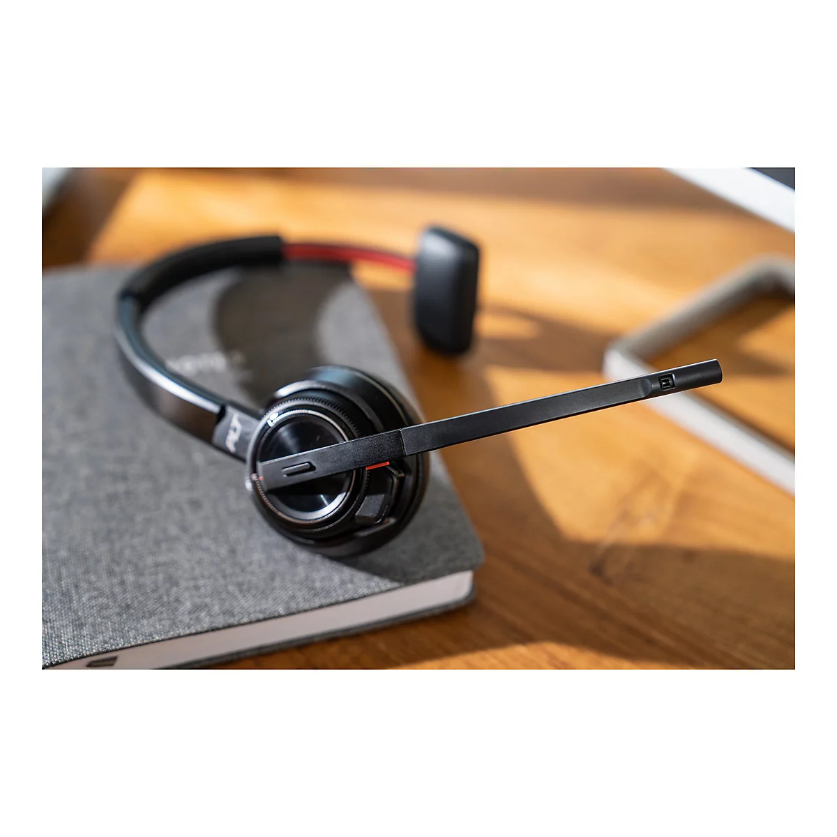 Poly Savi 8210 Office - Savi 8200 series - Headset - On-Ear - DECT / Bluetooth - kabellos