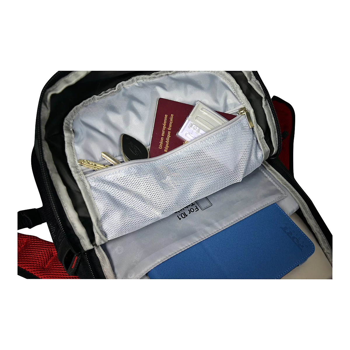 Offener Rucksack mit Inhalt: Reisepass, SchlÃ¼ssel, Tablet. Innenliegende ReiÃŸverschluss- und SteckfÃ¤cher. Blaue Tablet-HÃ¼lle.