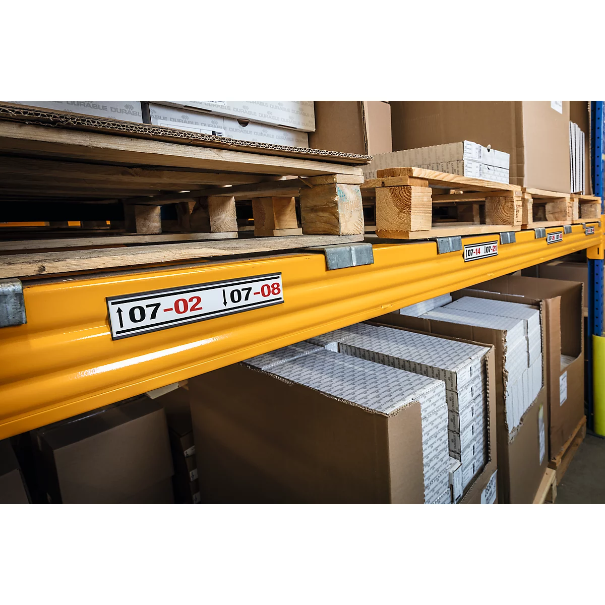 Porte-étiquette magnétique Profil en C Durable, l. 200 x H 40 mm, étiquettes à insérer incluses, 5 p. + 6 étiquettes