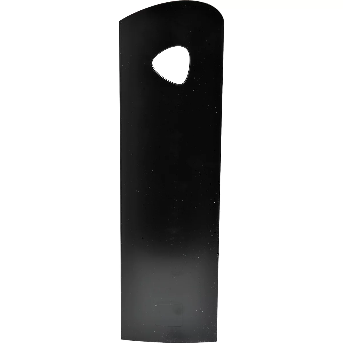 Une pièce métallique noire et rectangulaire avec des coins arrondis et un trou ovale en haut.