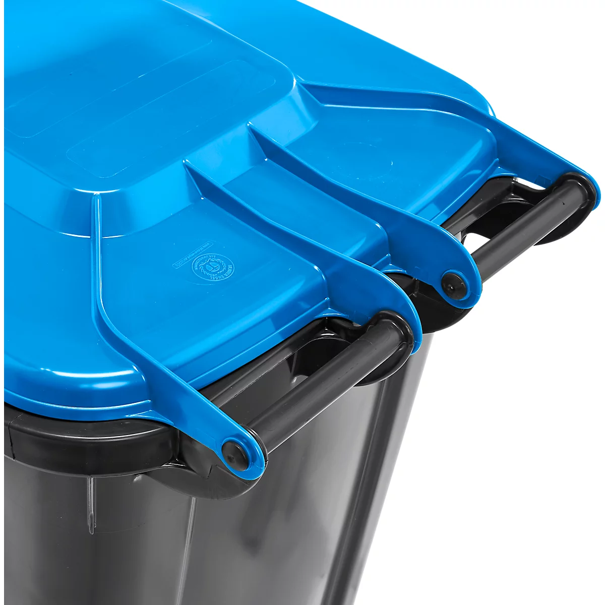 Poubelle mobile SSI Schäfer GMT eXtra, 240 l, EN 840, préparée pour recevoir une puce, poignée de traction, 90 % de plastique recyclé, noir-bleu