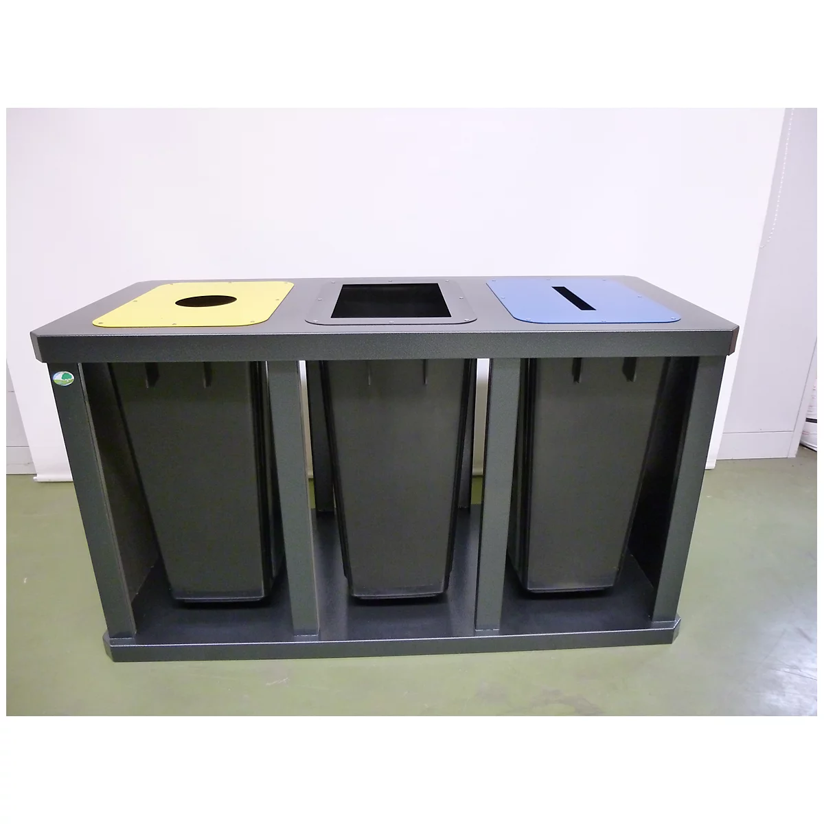Poubelles pour tri sélectif Tetris VAR, station de 3 collecteurs, avec conteneurs en plastiques, acier