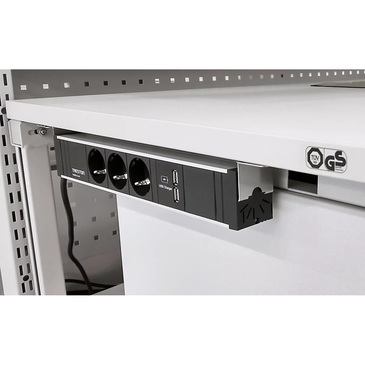 Prise multiple Treston 331, 3x, 2 x USB A, fixation verticale, câble de 4,5 m, 16 A/250 V, L 331 x P 44 x H 52 mm, aluminium