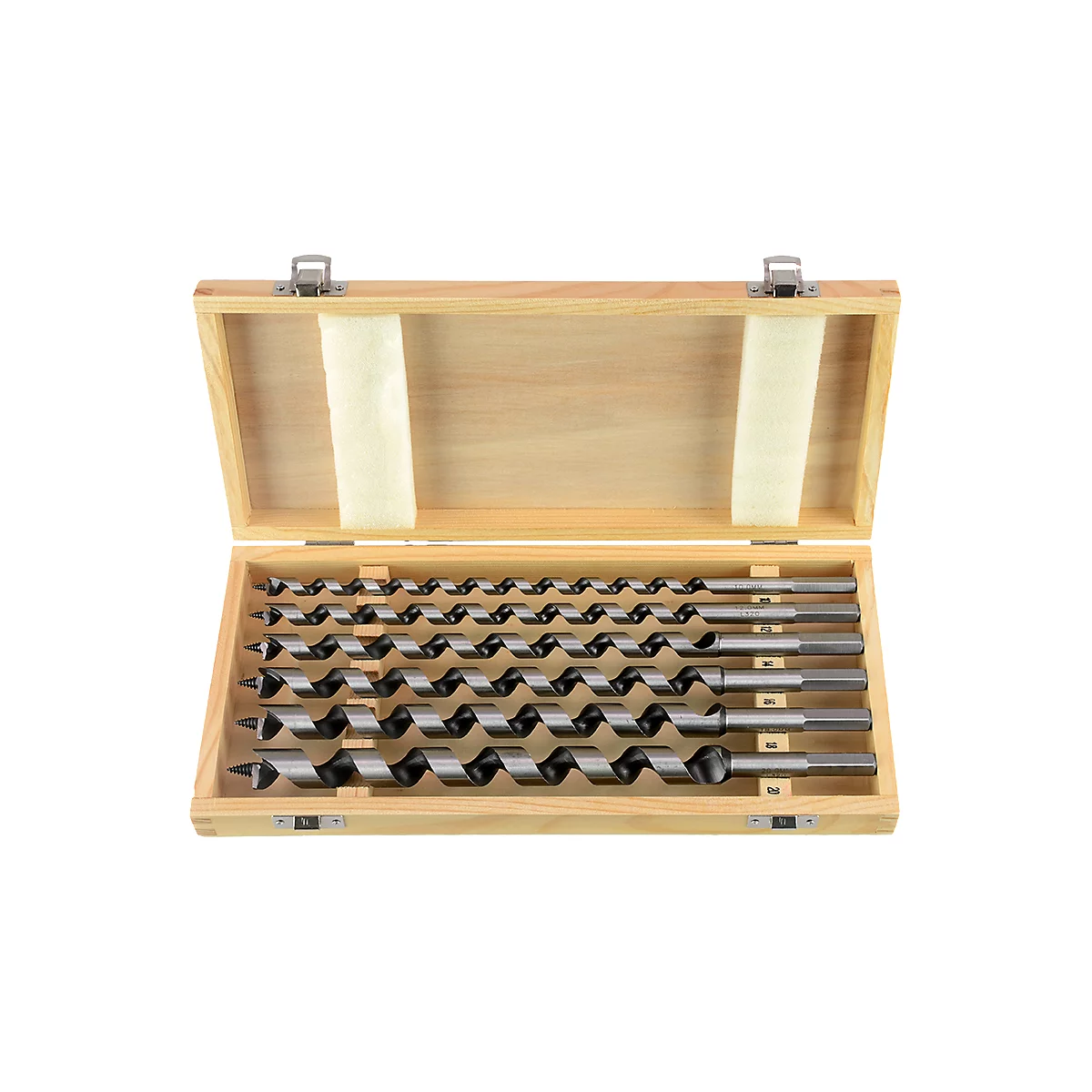 Houten kist met houtboorbits van verschillende maten, open.