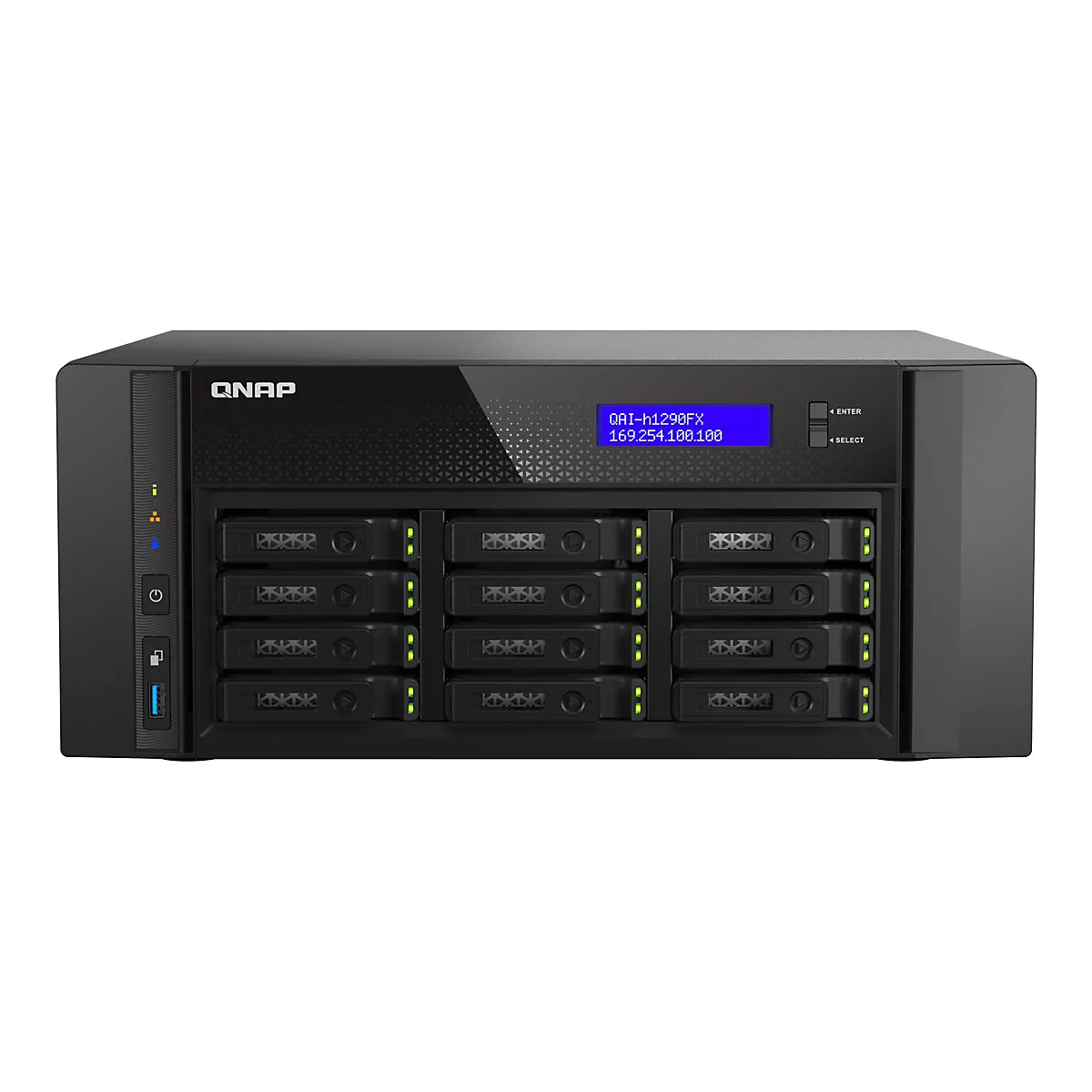 Schwarzes QNAP NAS-Gehäuse mit zwölf Festplatteneinschüben, LCD-Display und Status-LEDs auf weißem Grund.