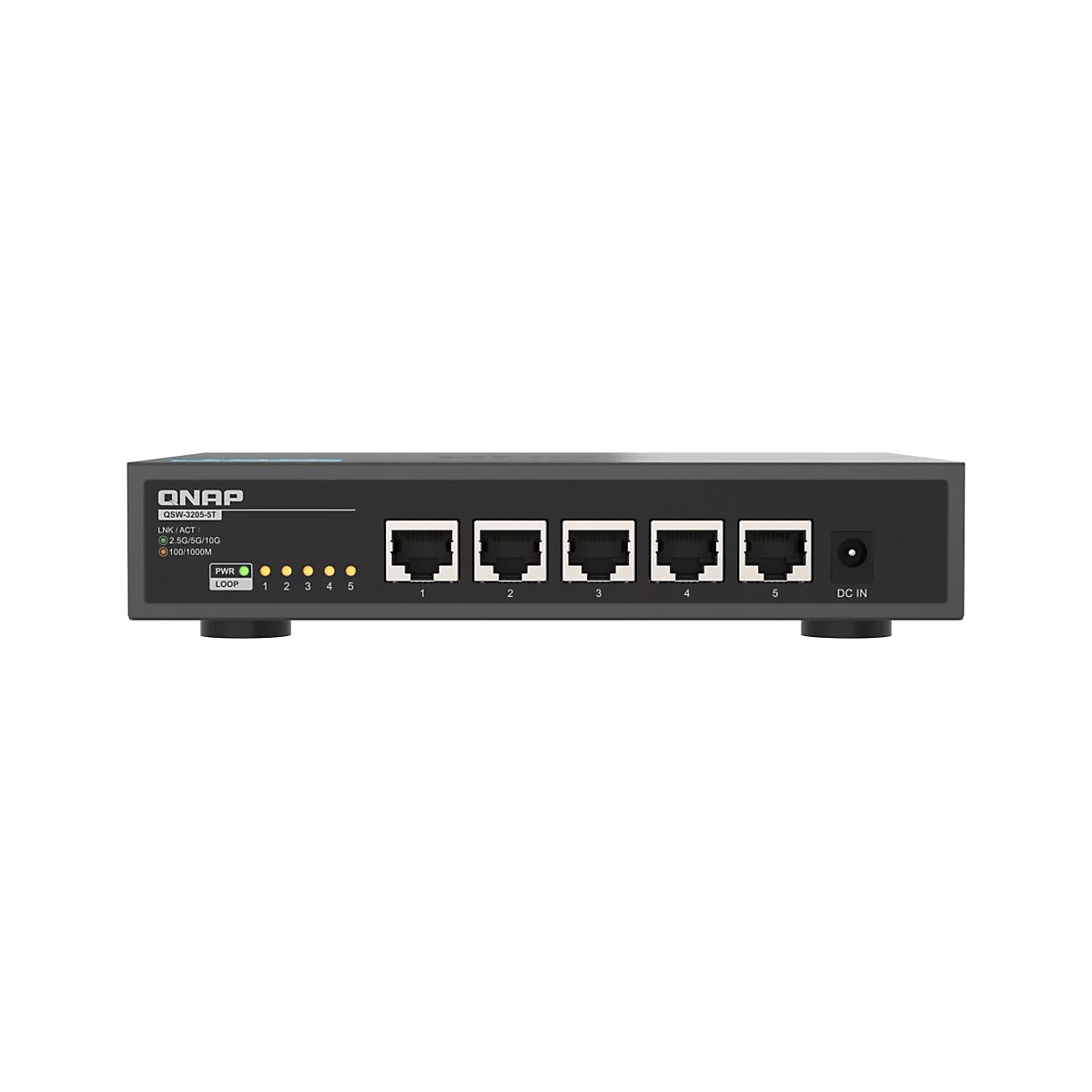 Schwarzer QNAP-Switch mit fünf Ports, Beschriftungen und LED-Anzeigen. Die Ports sind nummeriert. Auf der rechten Seite befindet sich ein DC-IN-Anschluss.