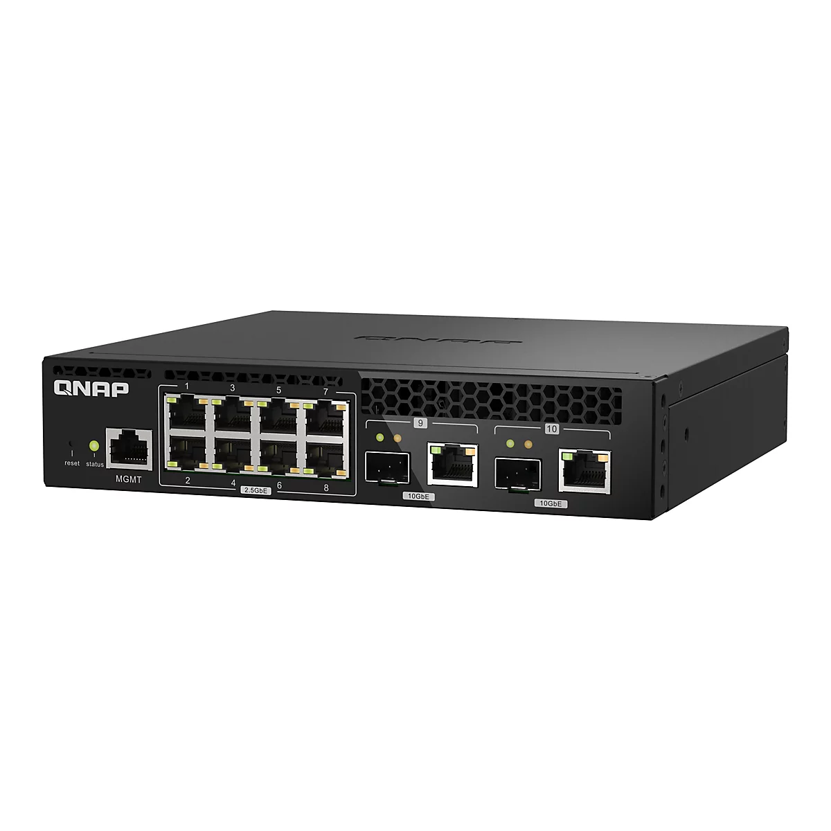 Ein schwarzer QNAP-Switch mit mehreren Ports. Es gibt eine grüne Statusleuchte und Text mit der Aufschrift "reset" und "status". Ports sind mit Zahlen und Geschwindigkeiten wie 2.5GbE und 10GbE gekennzeichnet.