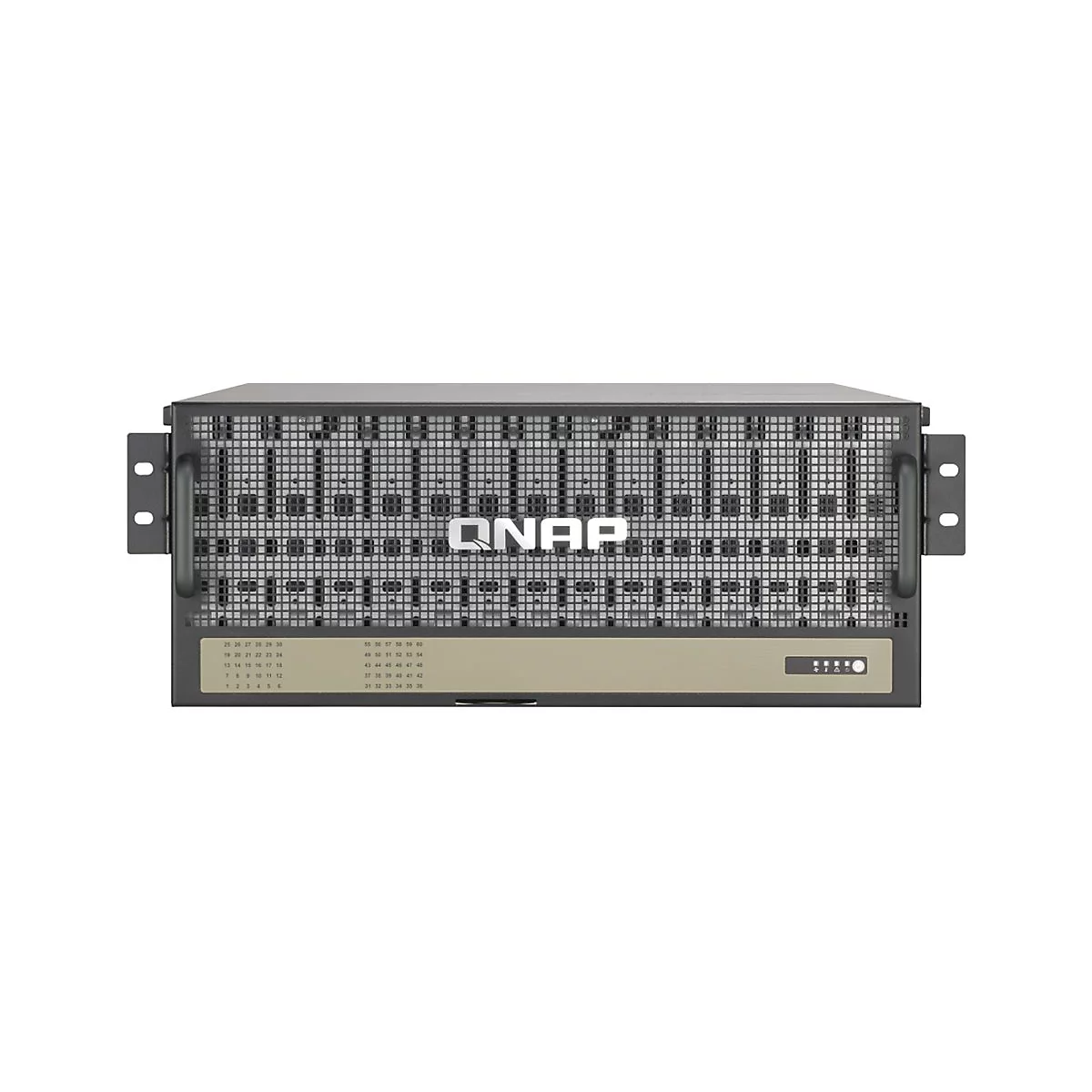 Ein schwarzes QNAP-Rack-System mit dem Firmenlogo. Es hat viele Steckplätze für Festplatten und Griffe für die Installation in einem Serverschrank.
