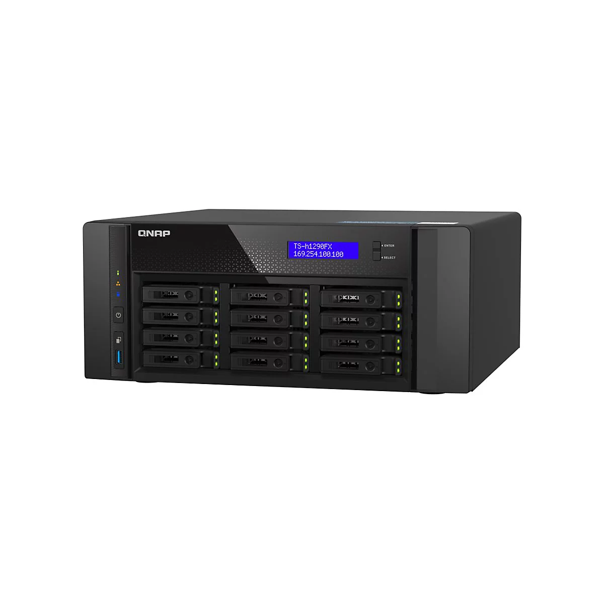Schwarzes NAS-System mit Laufwerkseinschüben, Display und QNAP-Logo. Zeigt Systeminformationen an.