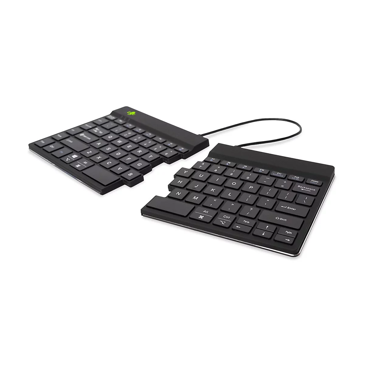 Geteilte schwarze ergonomische Tastatur vor weißem Hintergrund.
