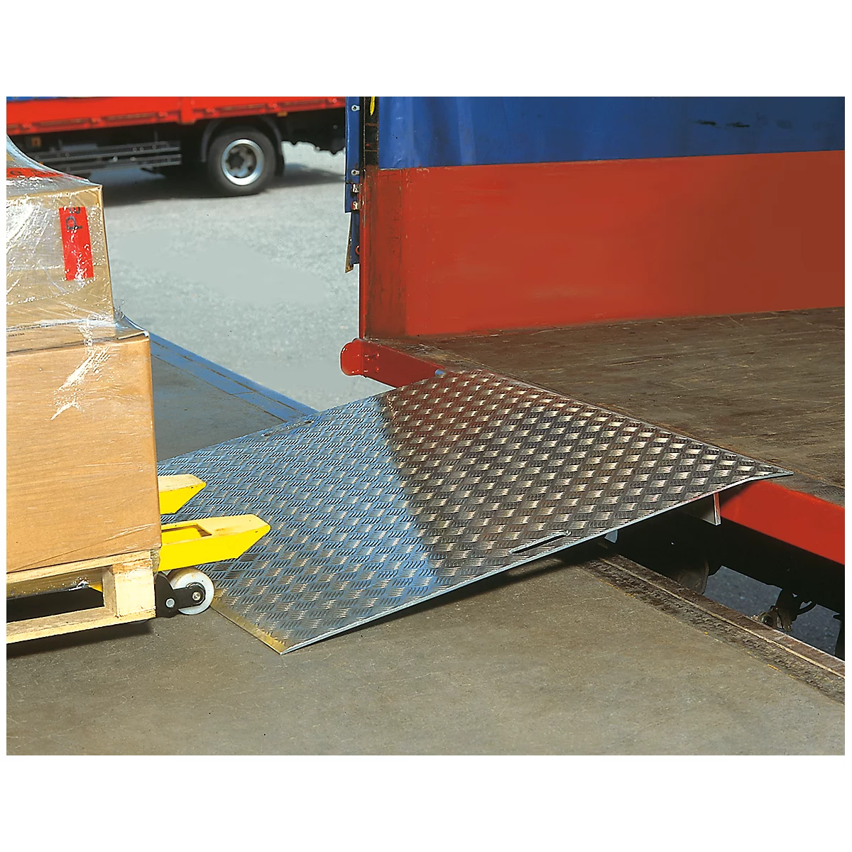 Rampe en aluminium, 750 x 1250 mm, capacité de charge 600 kg