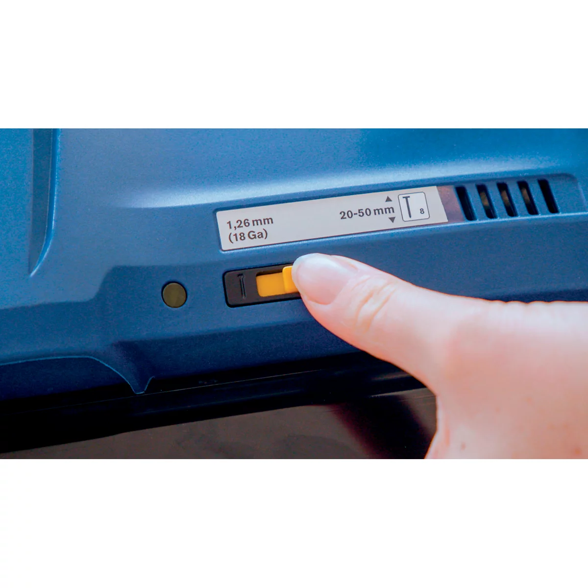 Rapid BNX50 Akku-Nagler, LED-Arbeitsleuchte, Einzel- oder Kontaktauslösung, Nageltiefenregulierung, ohne Akku