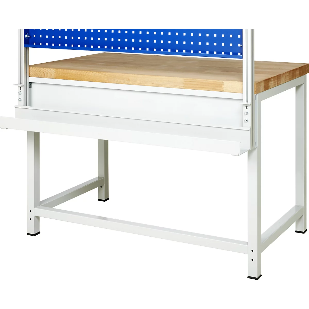 Établi avec dessus en bois, cadre blanc et panneau perforé bleu.