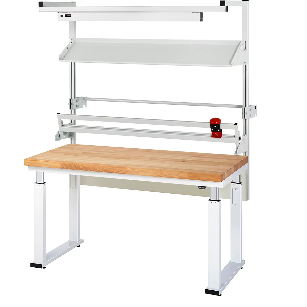 Ein weißer Werkbanktisch mit Holzplatte. Darüber befinden sich Ablagen und eine Halterung.
