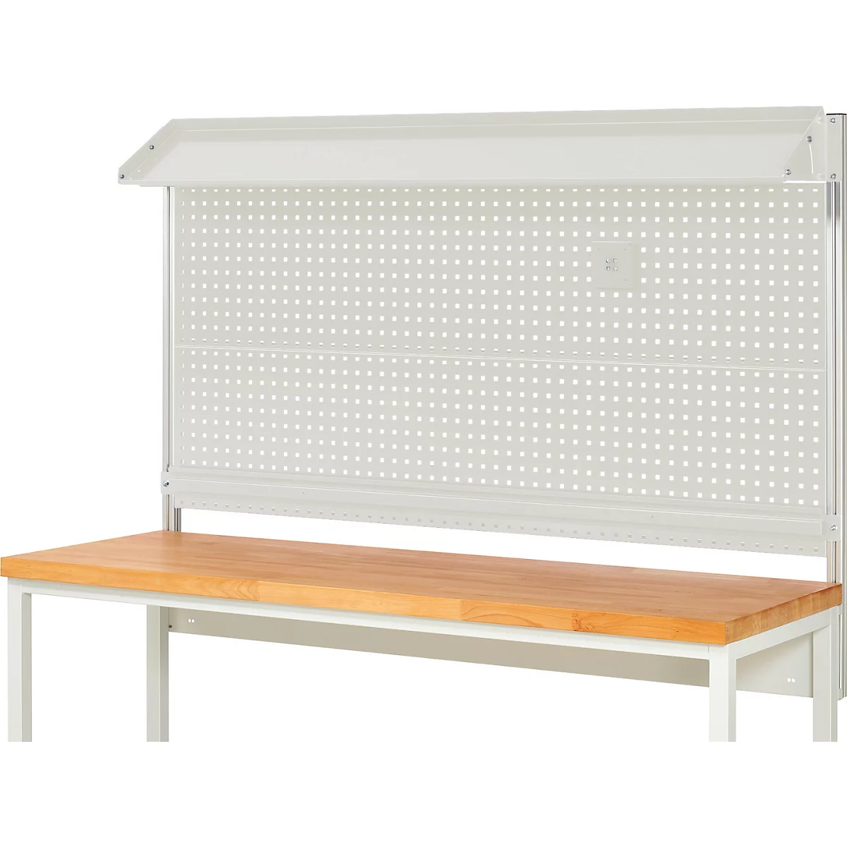 Établi avec mur perforé et dessus en bois sur fond blanc. Au-dessus, un écran de protection.