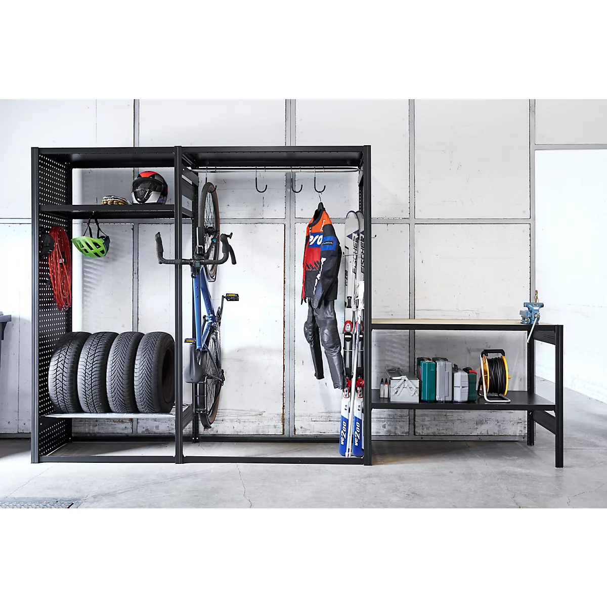 Rayonnage de loisirs/multi-rayonnage emboîtable ORDO Flex, multifonctionnel, 3 tablettes, sans établi, charge admissible par élément 500 kg, L 2370 x P 635 x 2200 mm, noir profond RAL 9005