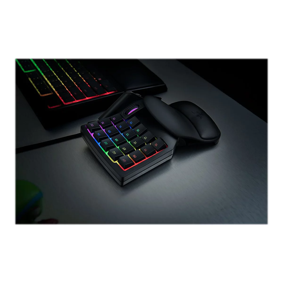 Razer Tartarus V2 - Tastenfeld - mit Scroll-Rädchen, 8-way directional thumbpad - hintergrundbeleuchtet - USB - für Komplett Epic Gaming PC a125