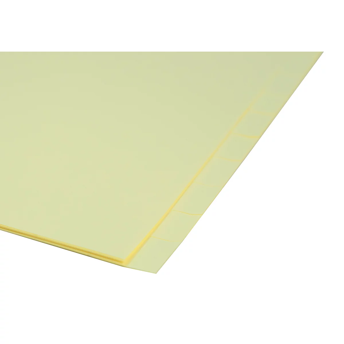 Pile de feuilles de papier jaune clair; fond simple et clair.