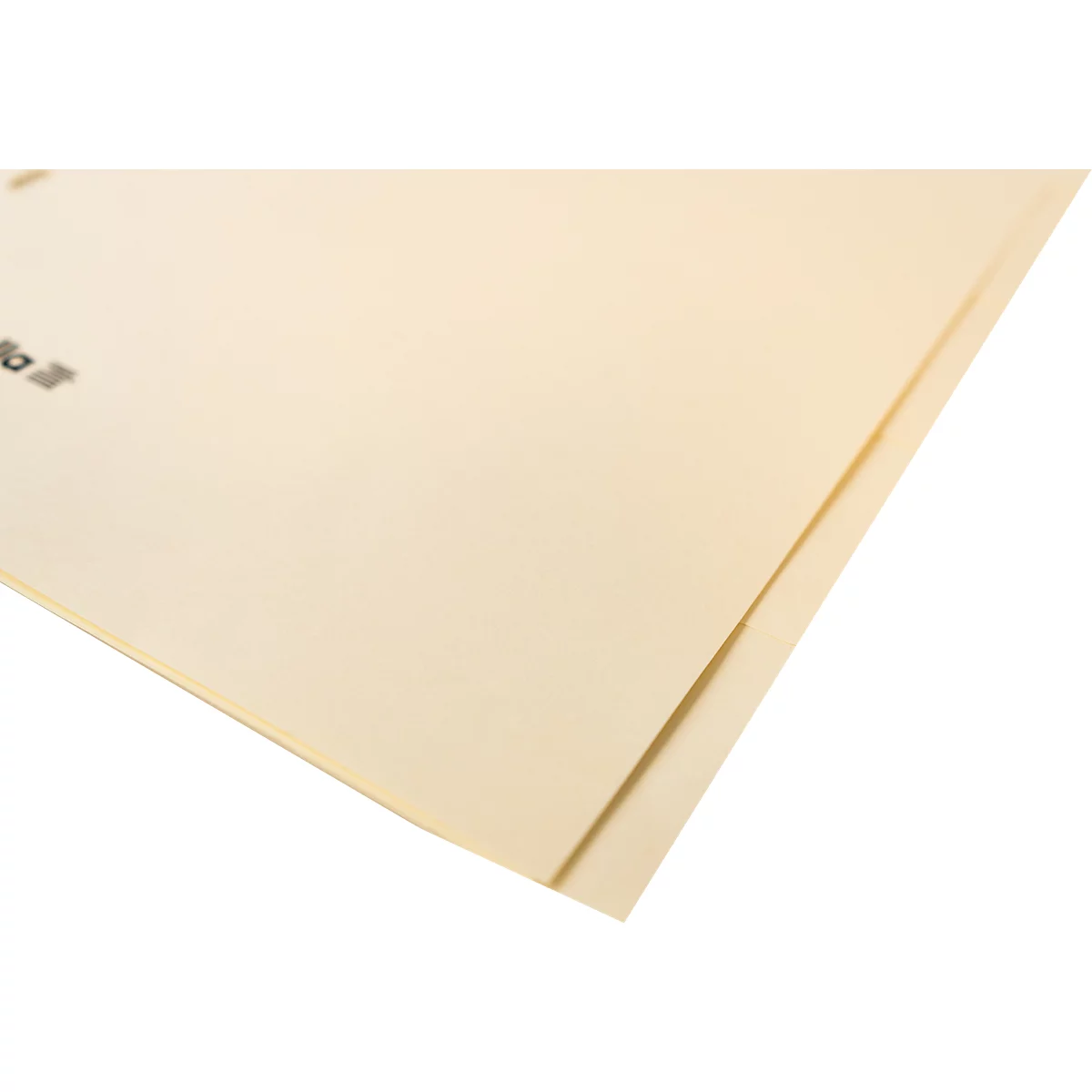 Piles de papier jaune clair légèrement inclinées; texte faiblement visible en haut à gauche.