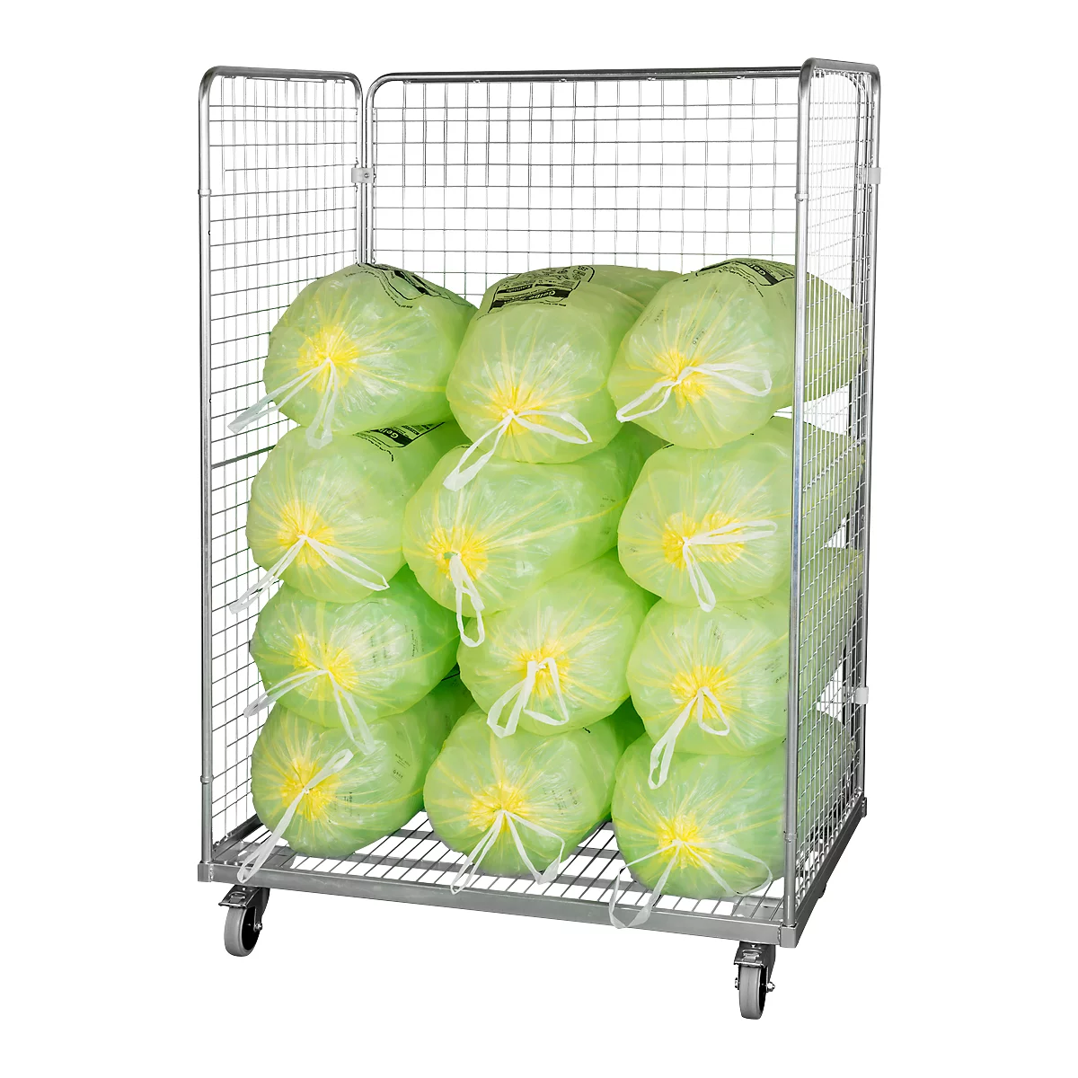 Un chariot métallique rempli de sacs verts fermés avec des liens jaunes. Le chariot est sur roues.