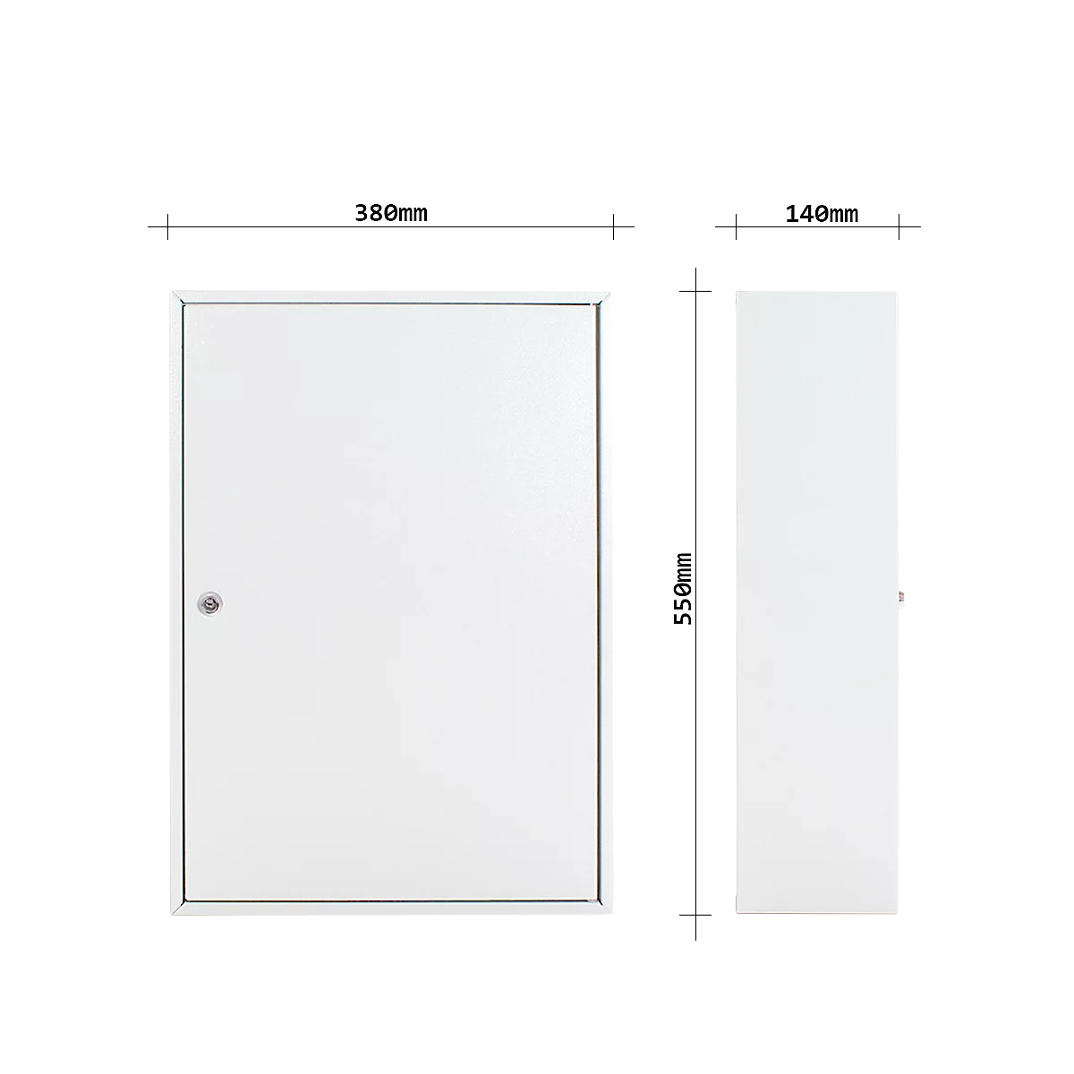 Boîte métallique blanche avec dimensions. Façade : 380 mm de large. Côté : 140 mm de large. Hauteur : 550 mm. Avec une petite serrure.