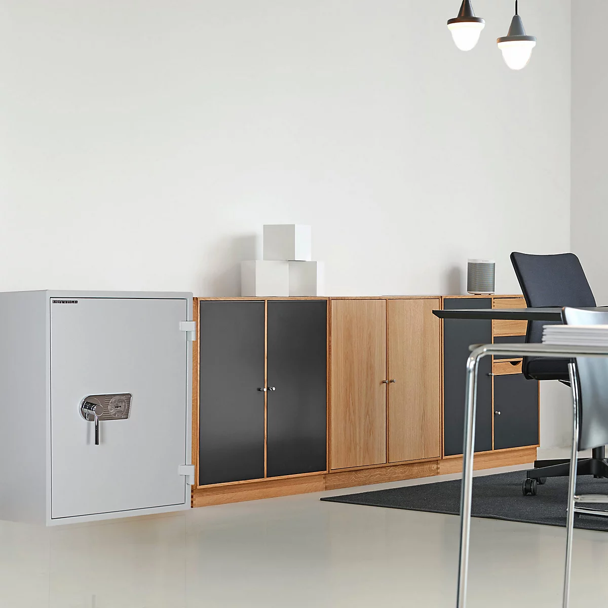 Rottner Wertschutzschrank Opal Fire Premium OPD-85 IT, 189 l, EN 1, Feuerschutz bis 30 min, 2 Fachböden, Doppelbartschloss, Stahl, lichtgrau RAL 7035