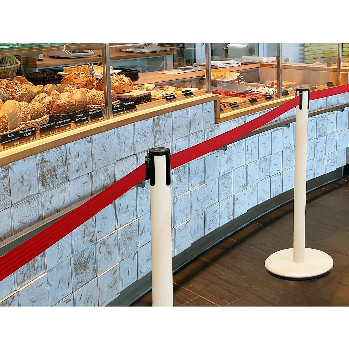 RS GUIDESYSTEMS Poteau de délimitation GLA Eco-28, base en bois, extension de sangle 2300 mm, largeur de sangle 50 mm, frêne, couleur de la sangle rouge
