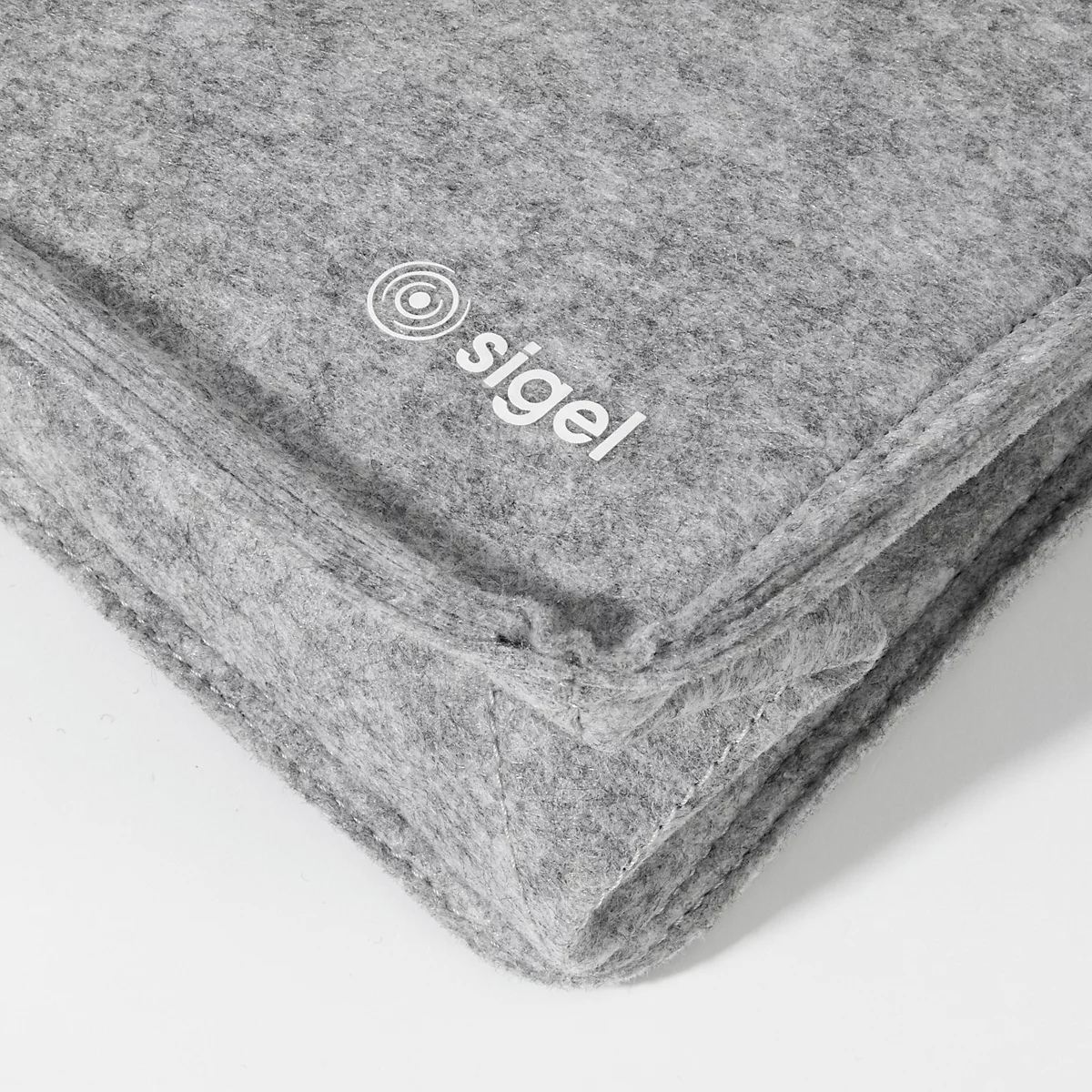 Tissu de feutre gris avec le logo blanc Sigel.