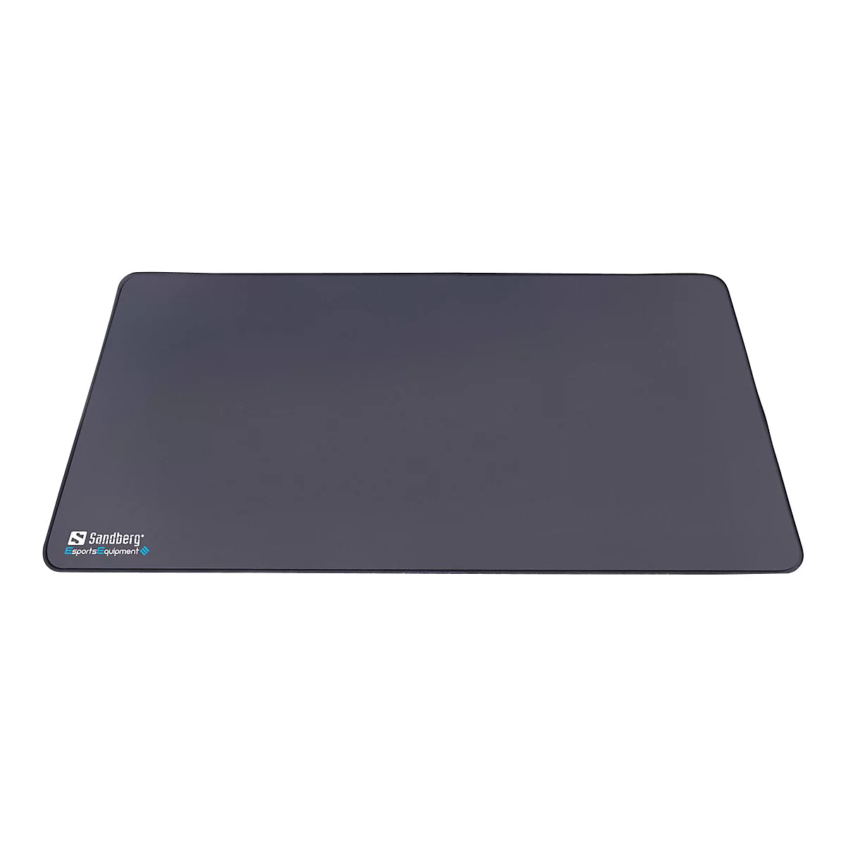 Dunkelgraues rechteckiges Mousepad mit dem Logo von Sandberg. Abgerundete Ecken, liegt auf weiÃŸem Hintergrund.