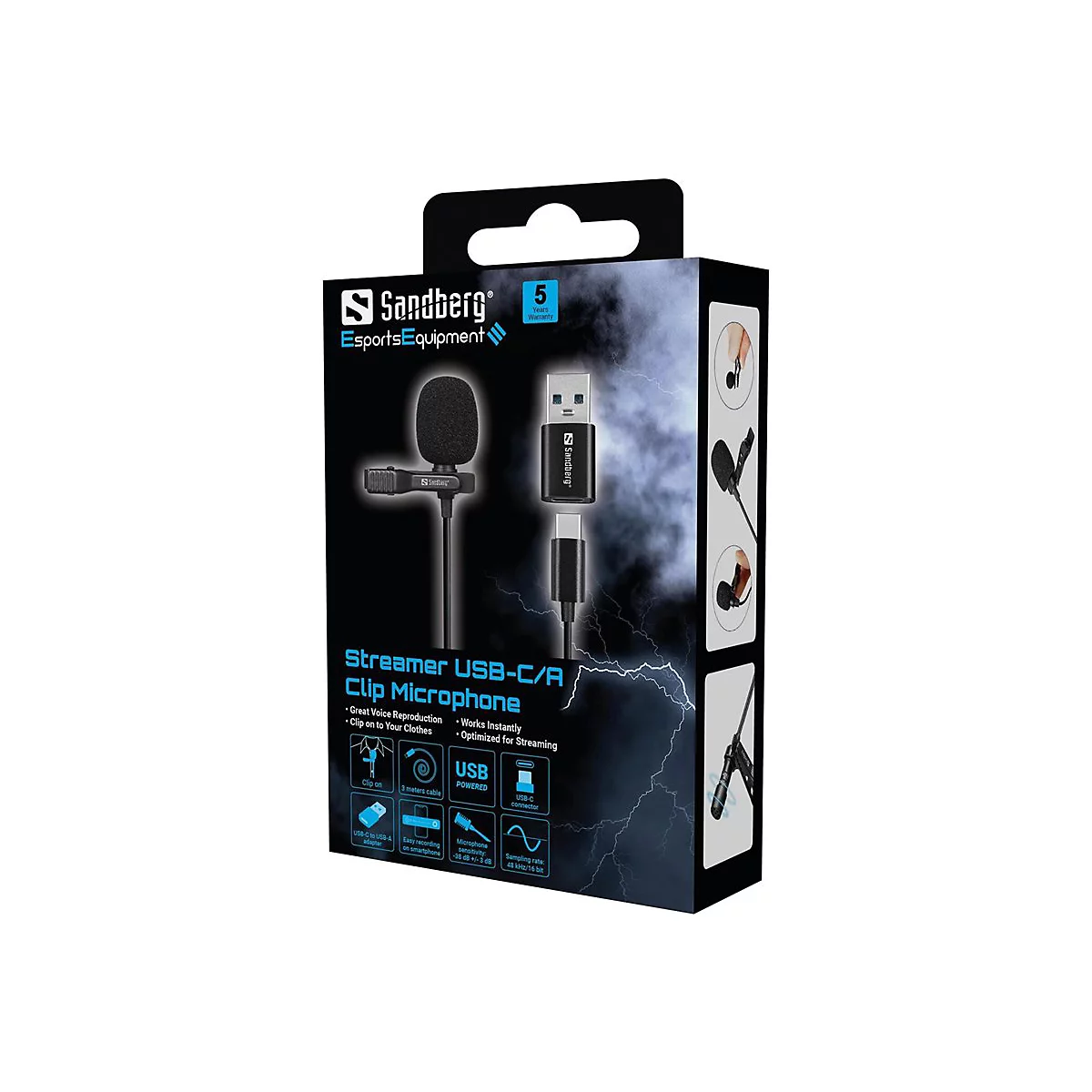 Verpackung eines schwarzen Sandberg USB-C/A Ansteckmikrofons vor dunklem Hintergrund mit Blitzdesign.