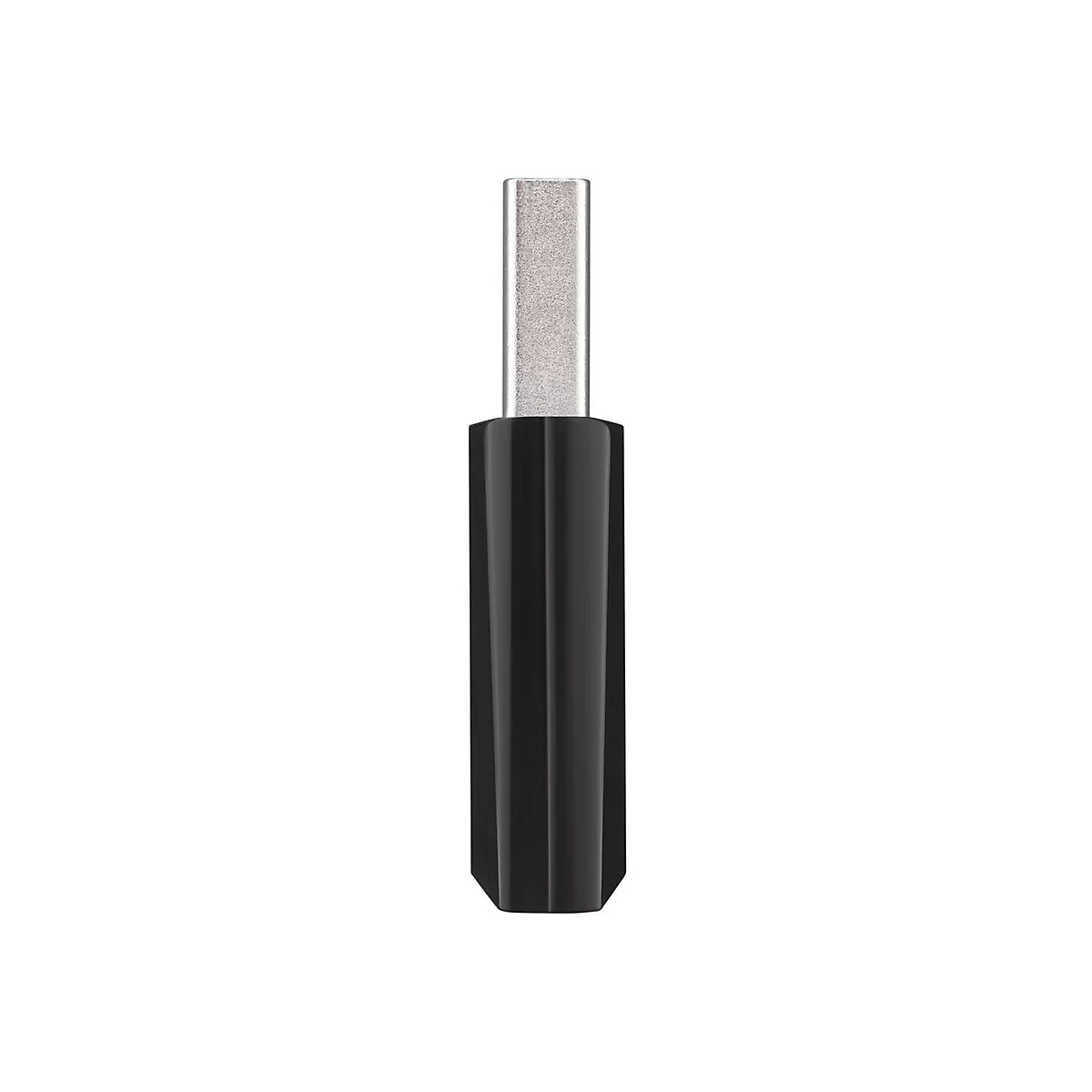 Schwarzer USB-C-Stecker mit glänzender Oberfläche vor weißem Hintergrund.