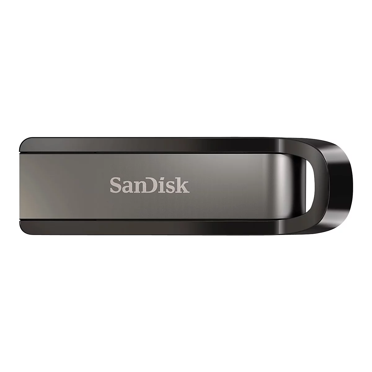 Ein grauer USB-Stick mit dem Schriftzug Sandisk, schwarze Akzente. Auf weißem Hintergrund.
