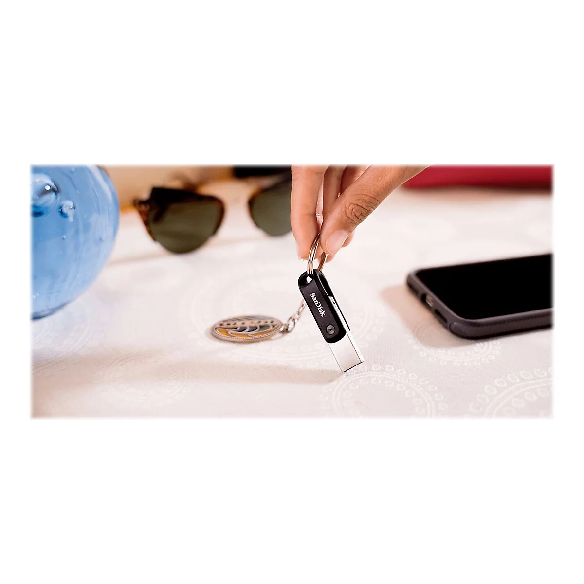 SanDisk iXpand Go - USB-Flash-Laufwerk - 256 GB