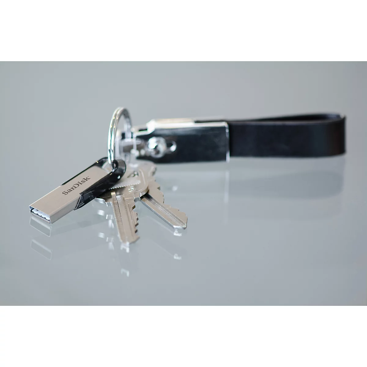 SanDisk USB-stick Ultra Flair 3.0, 16 GB