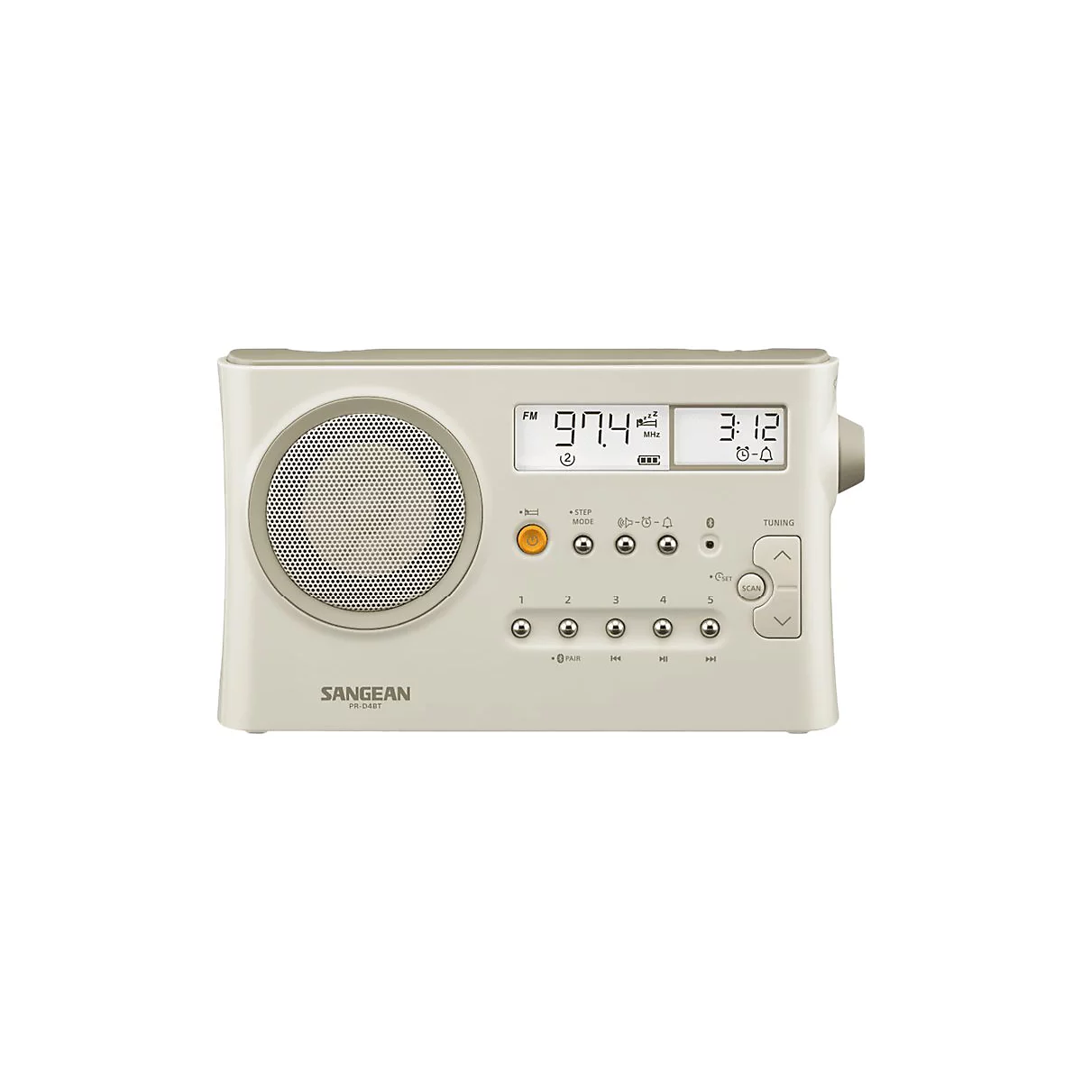 Beiges Sangean PR-D4BT Digitalradio mit Display, Lautsprecher und Bedienknöpfen auf weißem Hintergrund.