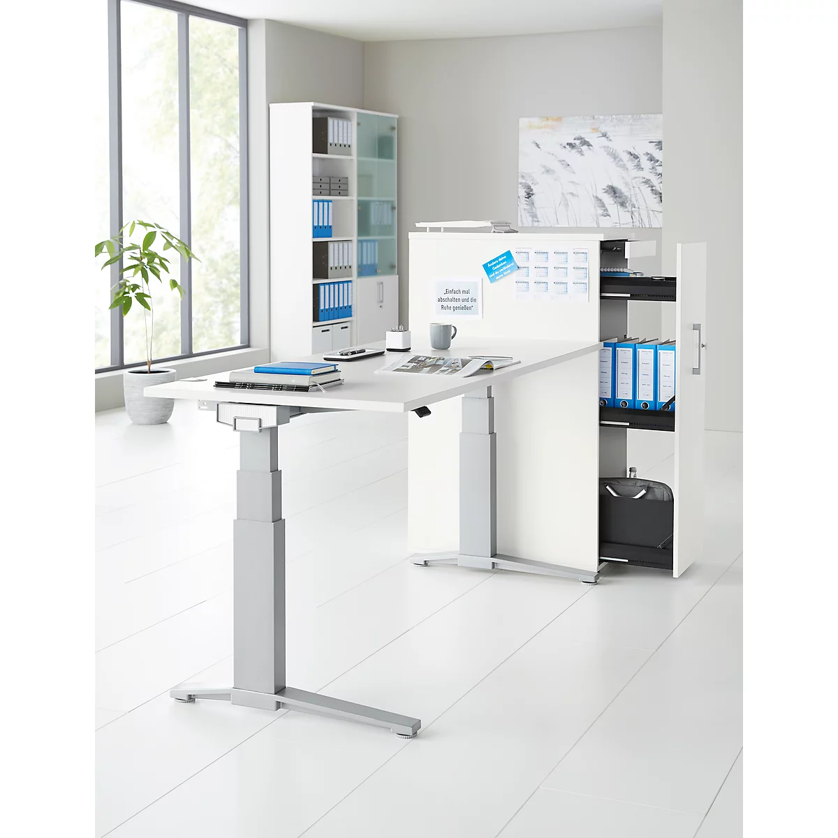 Schäfer Shop Genius 2-tlg. Büromöbel-Set, Schreibtisch ERGOSTYLE, elektrisch höhenverstellbar, weiß/weißaluminium