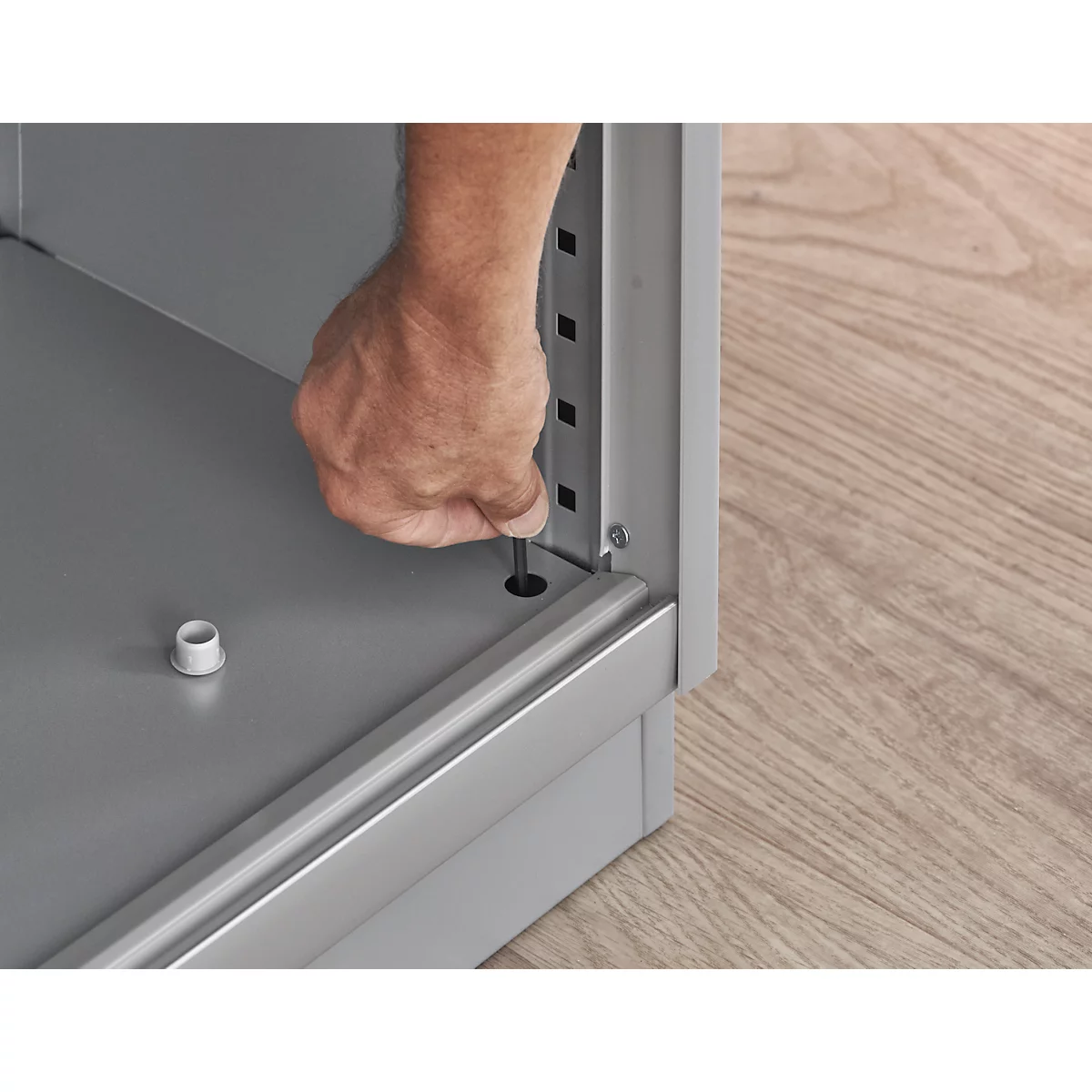Schäfer Shop Genius Armoire à portes coulissantes TETRIS WOOD, 2 HC, socle en acier inclus, L 1200 x P 421 x H 800 mm, gris clair