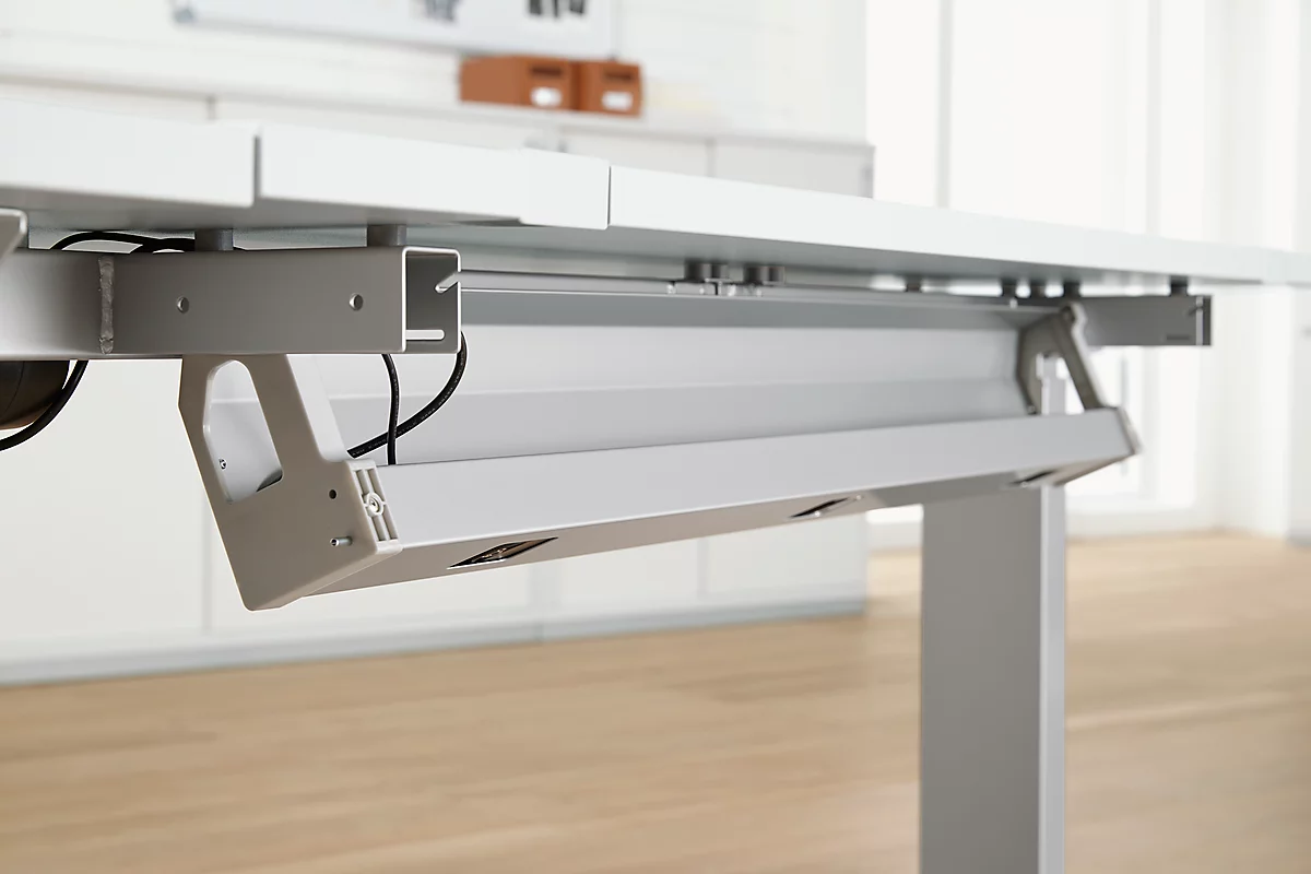 Schäfer Shop Genius Canalización de cables PLANOVA ERGOSTYLE, escritorio 135°, aluminio blanco