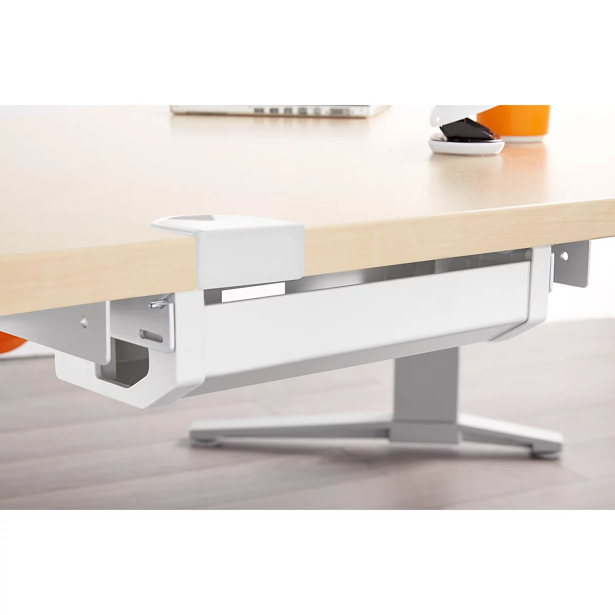 Schäfer Shop Genius Chemin de câbles PLANOVA ERGOSTYLE, 1538 mm, pour table 2000, blanc