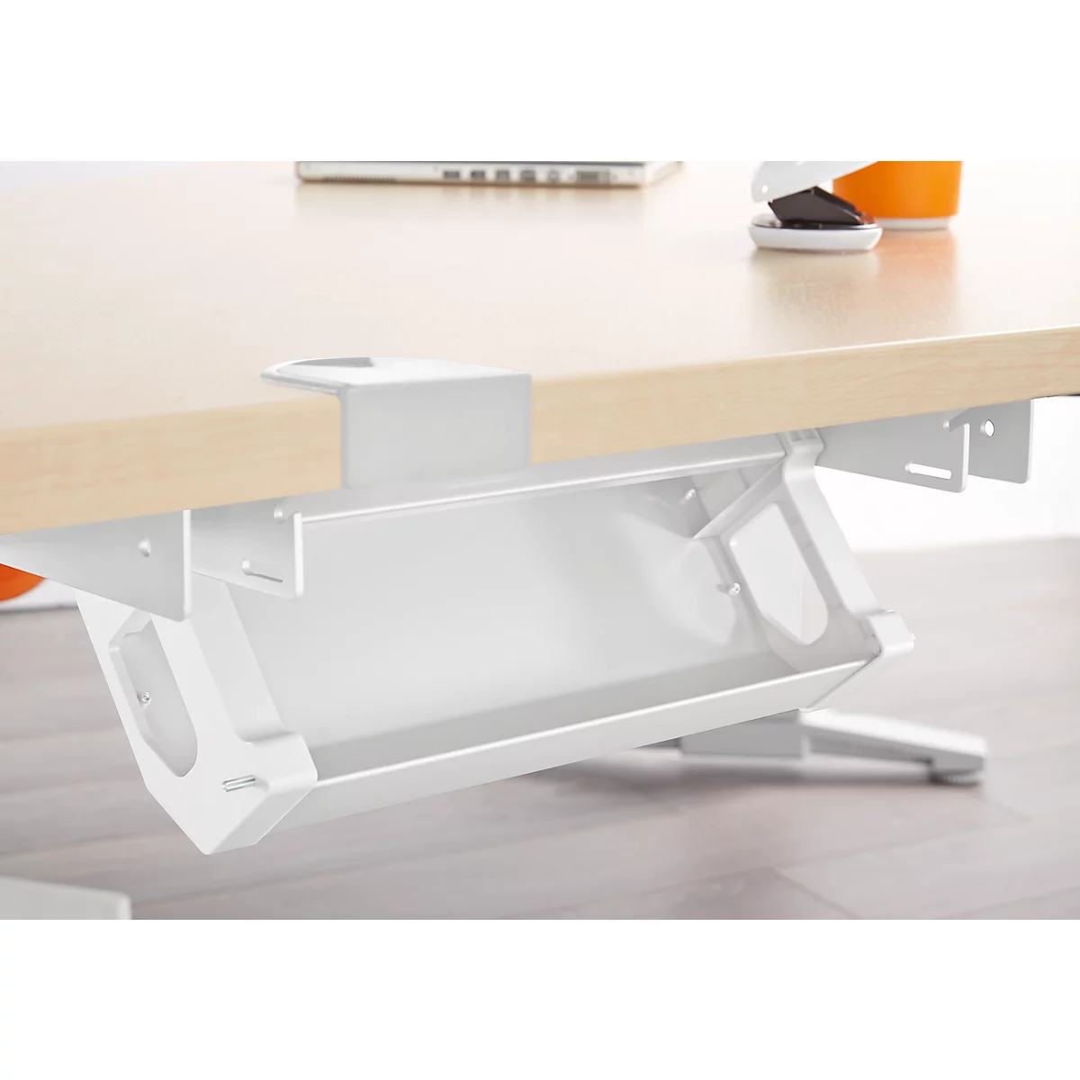 Schäfer Shop Genius Chemin de câbles PLANOVA ERGOSTYLE, 1538 mm, pour table 2000, blanc